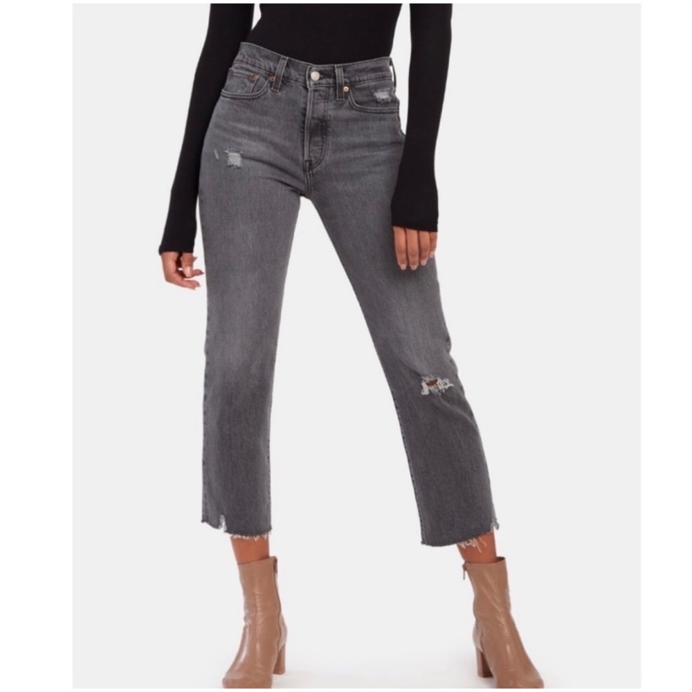 Levi's Straight Leg Gray Distressed Jeans